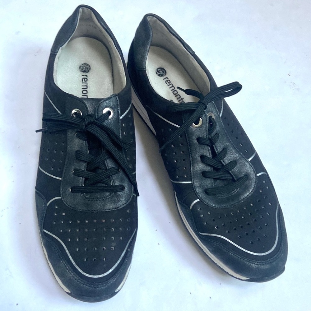 Remonte Soft Leather Sneakers - Picture 4 of 14